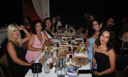 Ay'La Restoran'da gündüz kahvaltı, gece eğlence
