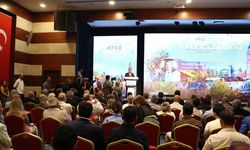 Antalya Kaleiçi Zirvesi'nde yeni turizm vizyonu tartışıldı