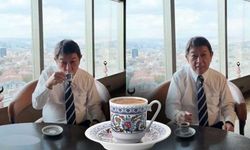 Japon Bakan Motegi'den Türk kahvesi ve fal paylaşımı
