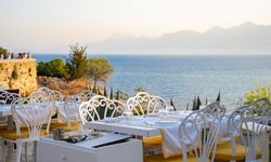ATSO uyardı: Lüks restoranların yarısı boş kaldı