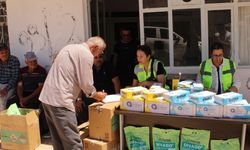 Elmalı'da selden zarar gören 12 üreticiye belediye desteği