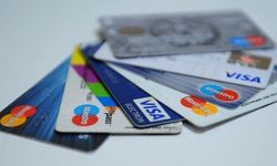 Bankaların kredi kartı borcu için hesaptan para çekme hakkı