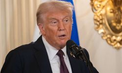 Trump'tan jenerik ilaç ithalatına yüzde 100 vergi kararı
