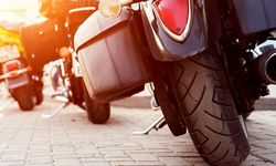 Kestel'de otel önünden motosiklet hırsızlığı kamerada