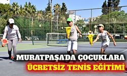 Muratpaşa'da 7-14 yaş arası çocuklara ücretsiz tenis eğitimi