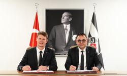 Beşiktaş'tan kaleye dev takviye! Alexander Nübel resmen siyah-beyazlı