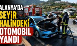 Alanya’da seyir halindeki otomobil yandı