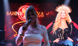 Sahne Diva'da Şahika The Queen rüzgarı esti