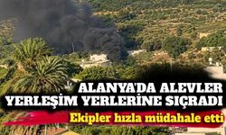Alanya'da alevler yerleşim alanına yaklaştı! Ekipler hızla müdahale etti