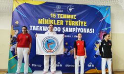Alanyalı Menekşe Dönmez Türkiye şampiyonu oldu
