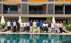 Alanya Fenerbahçeliler Derneği yeni sezon için bir araya geldi