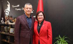 Akseki Belediye Başkanı İlkay Akca CHP'den istifa etti