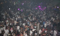 Alanya gecelerine DJ Halil Vergin damga vuruyor