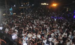 Dünya yıldızı Morad Alanya’da sahne aldı