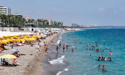Antalya turizminde yüzleri güldüren artış: Yerli turist yüzde 9 arttı