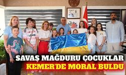 Ukraynalı savaş mağduru çocuklar Kemer'de moral buldu