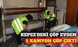 Kepez'de çöp evden 5 kamyon atık çıkarıldı