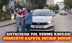 Antalya'da yol verme kavgası: Sürücüyü kaputa yatırdı