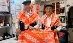 Aykut Kaya’ya Alanya şalvarı ve Yörük poşusu