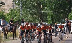 Bisikletin pehlivanları Gökbel’e pedalladı