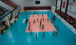 Alanya’da geleceğin voleybolcuları aranıyor