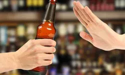 Ergenlikte aşırı alkol tüketimine dikkat: Beyinde kalıcı değişikliklere yol açabiliyor