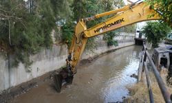 Alanya’da kış öncesi dev temizlik: Hacet Deresi’nden 985 kamyon malzeme çıkarıldı