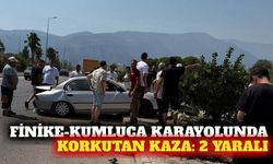 Finike-Kumluca yolunda kaza: İki sürücü yaralandı