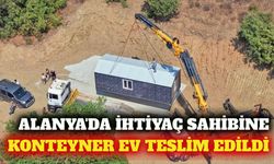 Alanya'da ihtiyaç sahibine konteyner ev teslim edildi
