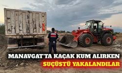 Manavgat'ta kaçak kum alan 3 şüpheliye suçüstü