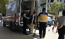 İki otomobil kafa kafaya çarpıştı: 2’si çocuk 6 yaralı