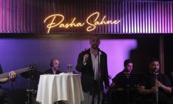 Alanya'da Ahmet Mungan rüzgârı! Pasha'da müzik dolu gece