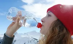 Soğuk havalarda bu hataya düşmeyin! Uzmanından su tüketimi uyarısı