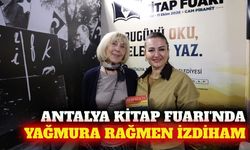 16. Antalya Kitap Fuarı yağmura rağmen yoğun ilgi görüyor