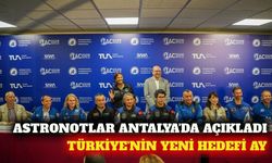 Astronotlar Antalya'da Türkiye'nin uzay hedeflerini anlattı