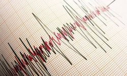 7,6 büyüklüğünde deprem! Tsunami alarmı birçok ülkeye yayıldı