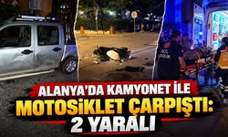 Alanya’da Kamyonet ile Motosiklet Çarpıştı: 2 Yaralı