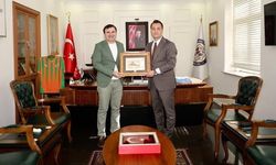 Alanya'nın eski Kaymakamı Hasan Tanrıseven'den Kaymakam Öztürk'e ziyaret