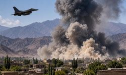 Pakistan’ın Afganistan’a hava saldırısında siviller hayatını kaybetti