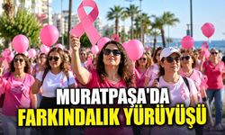 Antalya Muratpaşa'da meme kanserine karşı farkındalık yürüyüşü düzenlendi