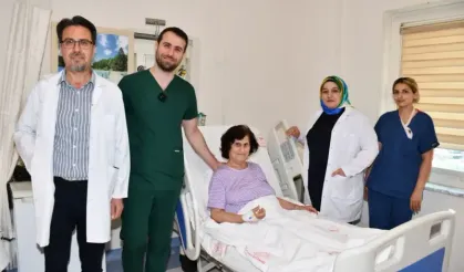 Alanya EAH’de aynı anda iki başarılı akciğer kanseri operasyonu