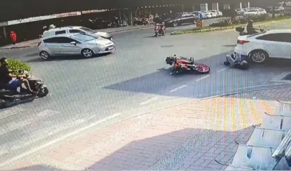 Manavgat'ta facia ucuz atlatıldı: 5 dakika arayla 2 kaza