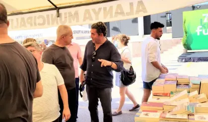 Alanya Kitap Fuarı yoğun ilgi gördü