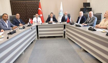 ALKÜ'nün geliştirdiği projeler masaya yatırıldı