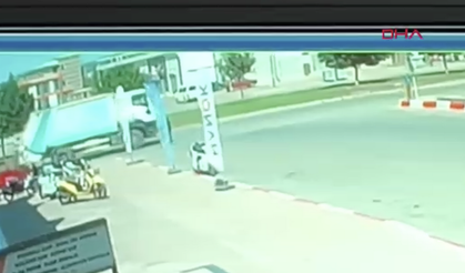 Antalya'da karşıya geçmek isterken çöp kamyonunun altında kaldı