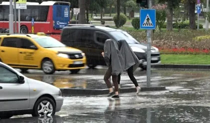 Meteoroloji'den Antalya ve Alanya dahil 16 ile uyarı: Sel ve şiddetli sağanak geliyor