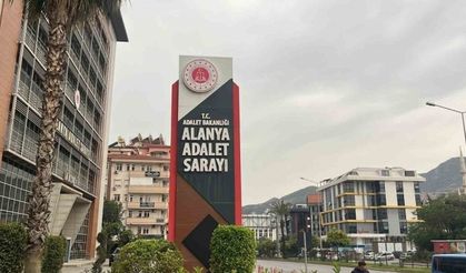 Diyarbakır’da Aranan 19 Yaşındaki Şüpheli Alanya’da Yakalandı
