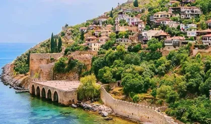 Turizm sektörüne 60 milyar liralık kredi ve vergi indirimi