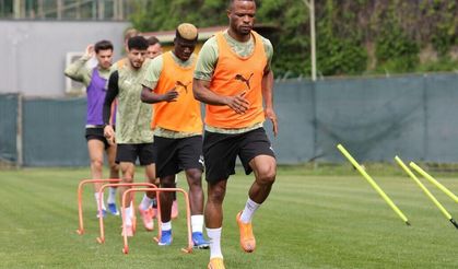 Akdeniz derbisinde geri sayım: Alanyaspor kritik virajda