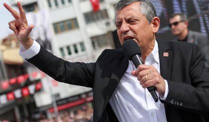 Özgür Özel DSP'ye mi geçiyor? Kulisleri hareketlendiren iddia